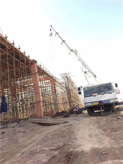 莲湖区吊车作业的安全注意事项有哪些？