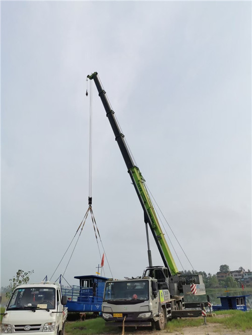 莲湖区桥梁建设吊装案例